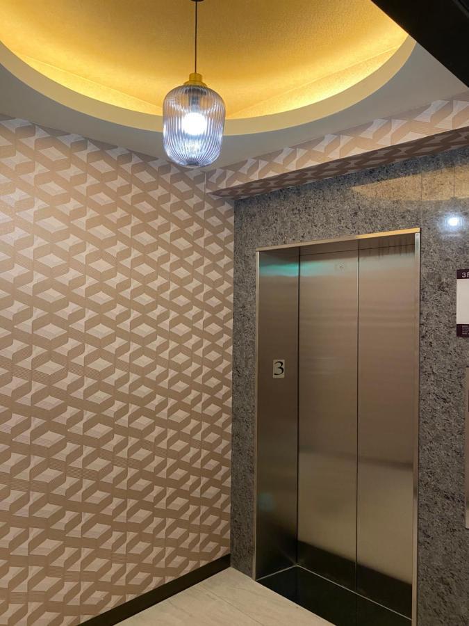 Weifeng Boutique Business Hotel - Zhanqian Branch Pingtung Экстерьер фото